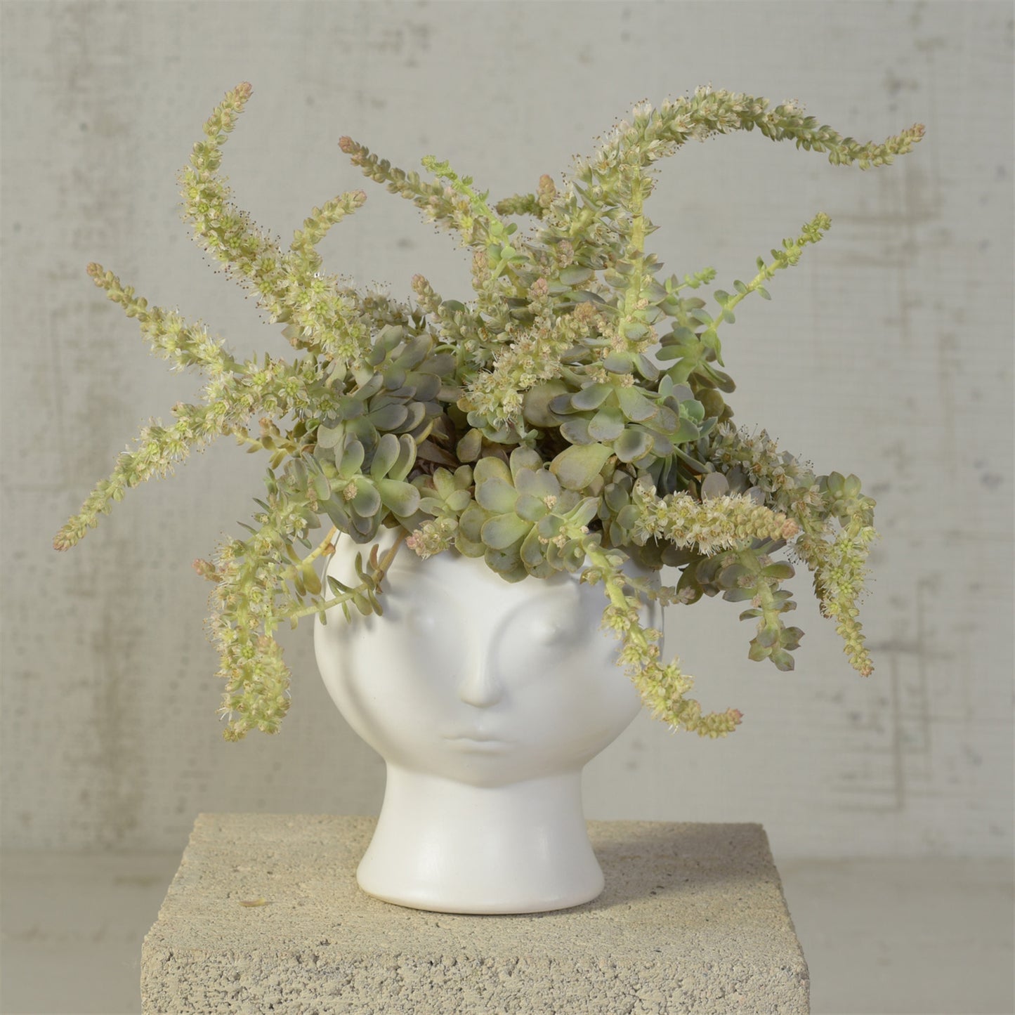 Curly Face Vase