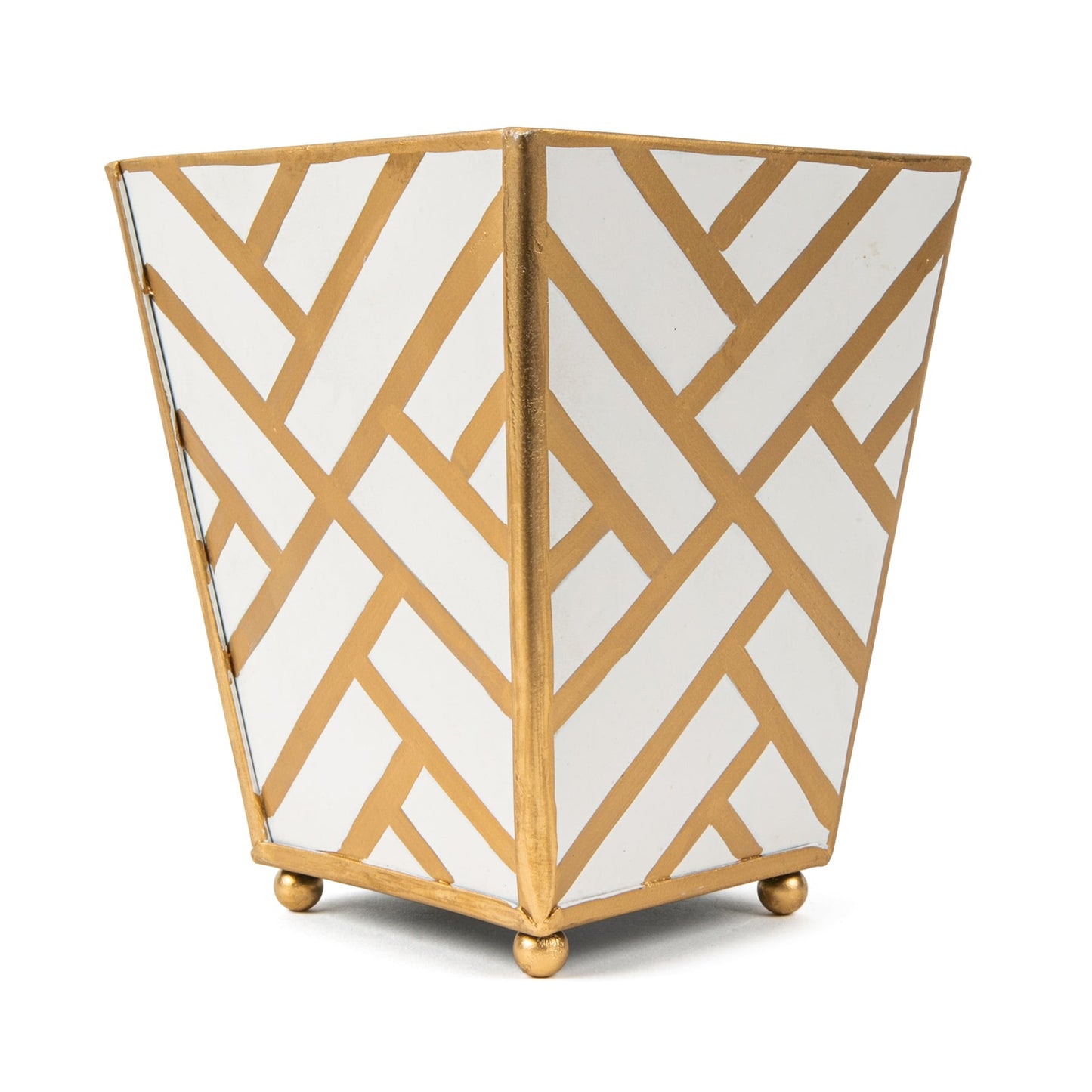 Lattice Toile Planter